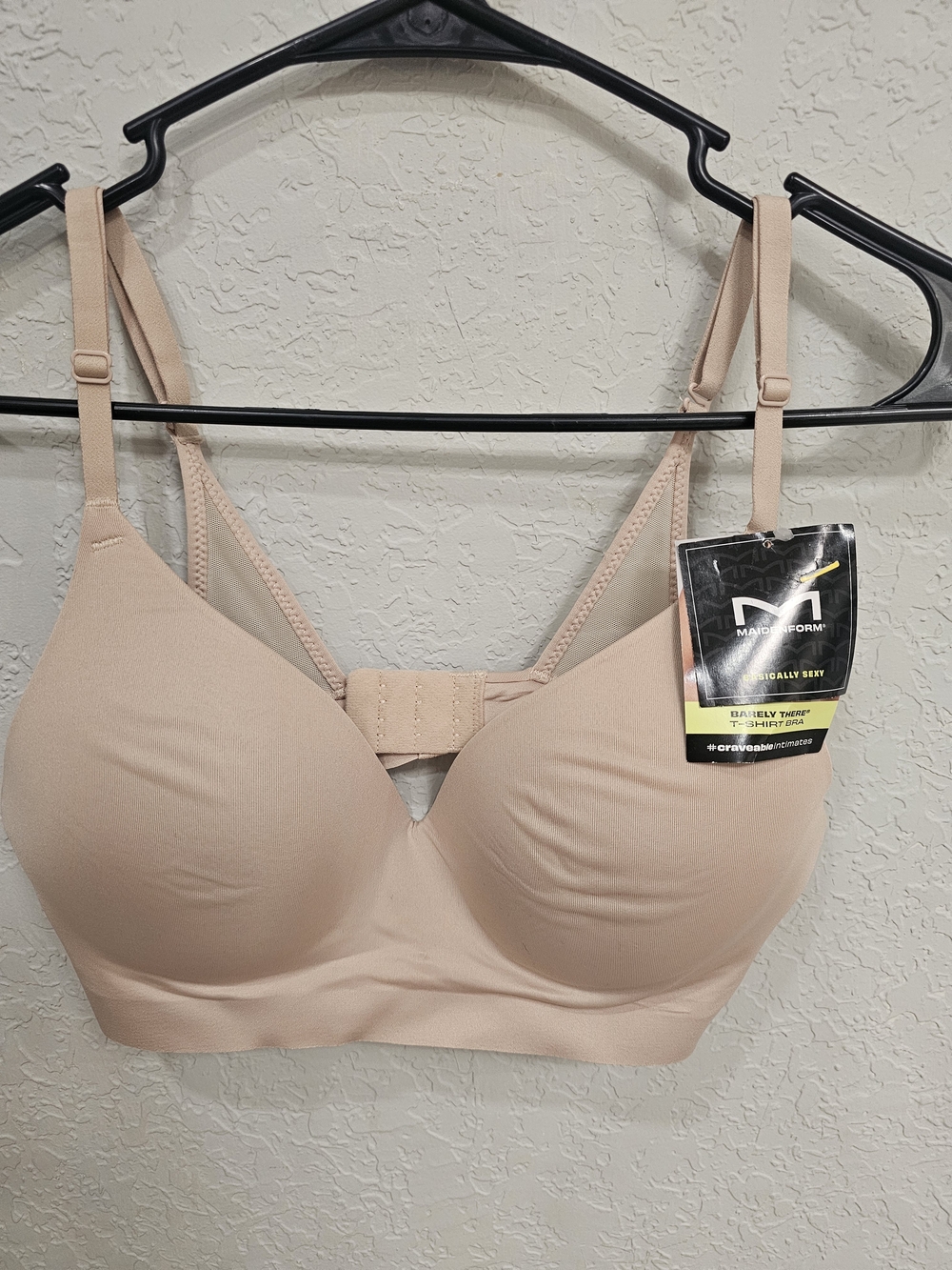 Maidenform Barely There T-Shirt Bra Nude 34C NWT Smooth Everyday